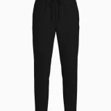 siyah-jogger-pantolon-01